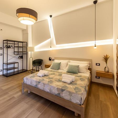 Armony Luxury Suites Catania-Fontanarossai nemzetközi repülőtér Szoba fotó